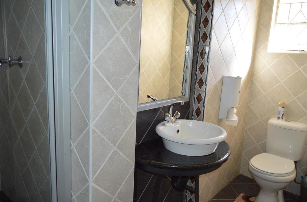 House Ebony B&B Newcastle Zewnętrze zdjęcie